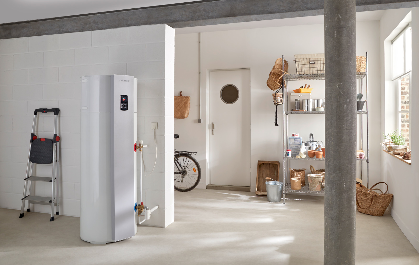 Installation chauffe-eau thermodynamique par CK TRAVAUX dans le Loiret